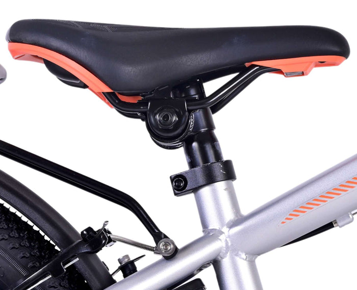 Volare Cross Barncykel 20 tum, Silver 6 Växlar - Lilla Cykelbutiken