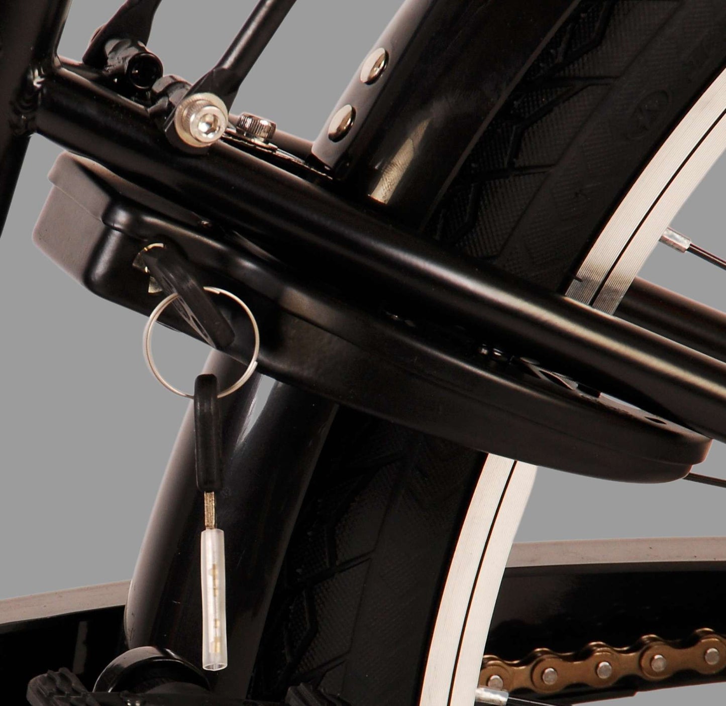 Volare Thombike Barncykel 24 tum, Svart Röd - Lilla Cykelbutiken