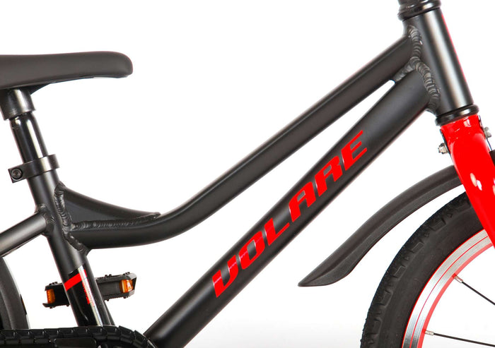 Volare Blaster Barncykel 16 tum, Svart/Röd - Lilla Cykelbutiken